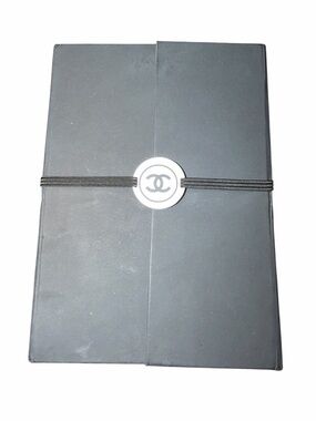 CHANEL Black Notebook with CC Round Logo Elastic Closure